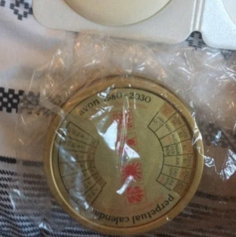 Vintage  perpetual calendar container with soap factory sealed rare